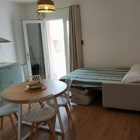 Il Vecchio Mandorlo Casa vacanze *
